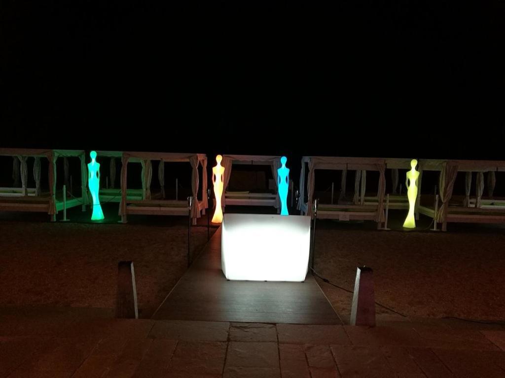 Cosmopolita Hotel Boutique & Spa Platja d'Aro Dış mekan fotoğraf
