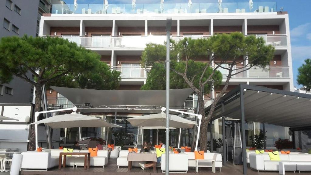Cosmopolita Hotel Boutique & Spa Platja d'Aro Dış mekan fotoğraf